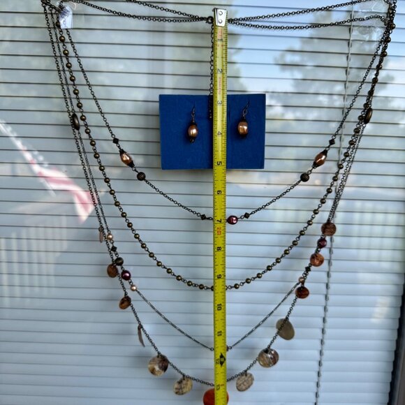 Layered Avon Necklace & Earrings Set With Shell Accents Jewelry In Box Vintage - Picture 3 of 16